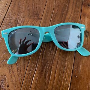 Turquoise Ray-Ban Wayfarers with Polarized Lenses